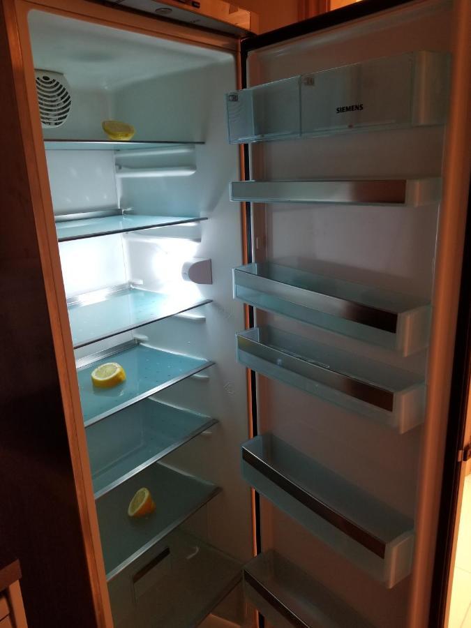 London Luxury Apartment 4 Bedroom Sleeps 12 People With 4 Bathrooms 1 Min Walk From Station Wanstead Екстер'єр фото
